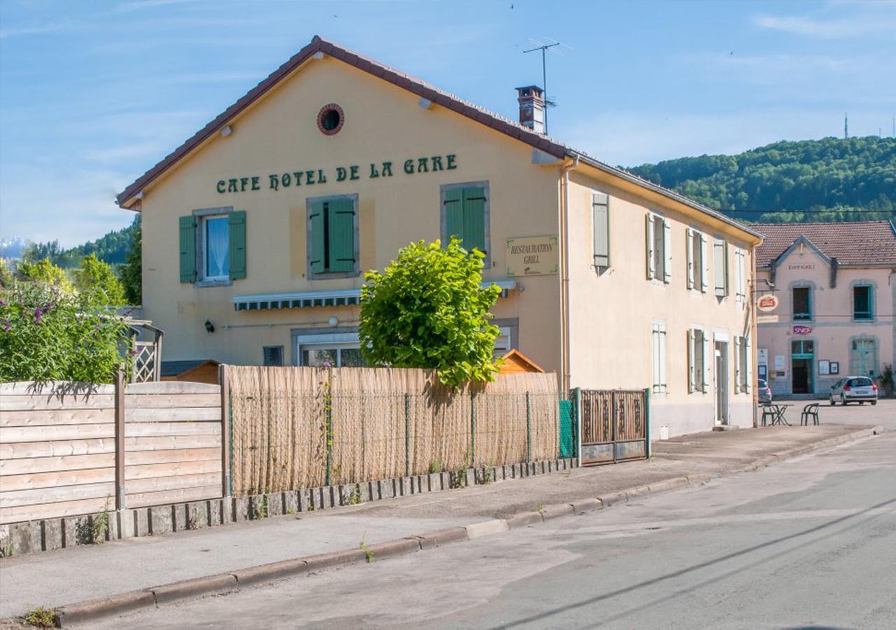 Cafe Hotel De La Gare Champagnole Dış mekan fotoğraf